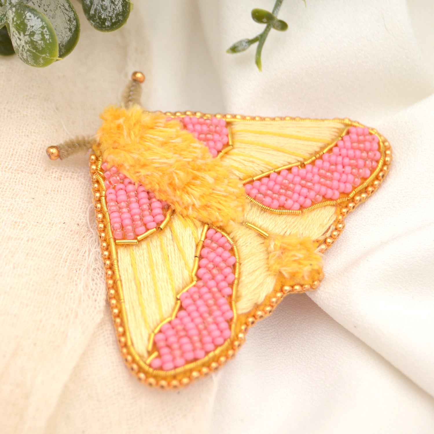 Instektenbrosche Handmade