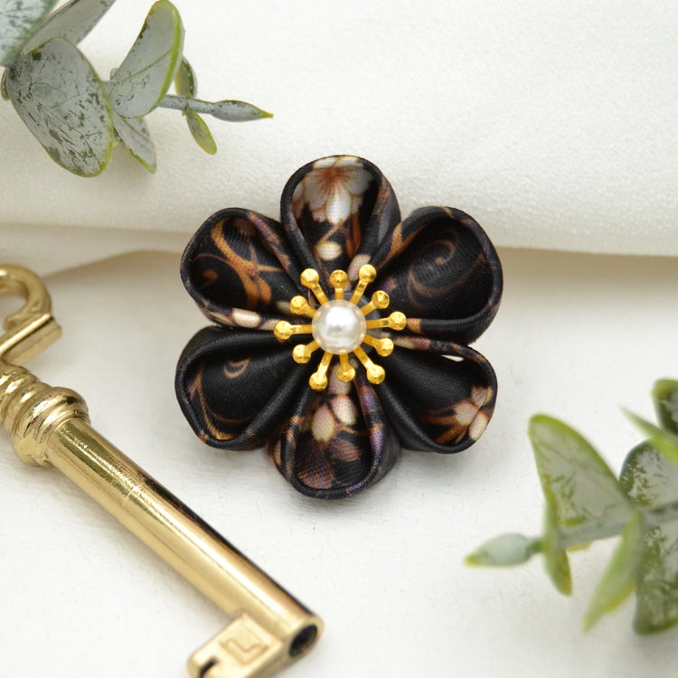 Kleine Brosche "Florals" - Ansteckblüte mit Broschenpin