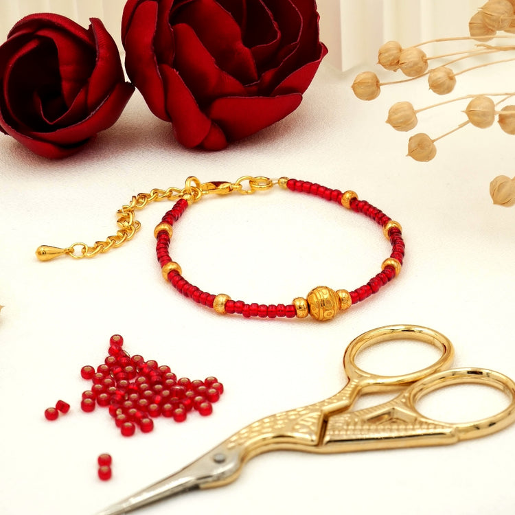 Zartes Armband "Cora" mit Perlen in Gold und Rot