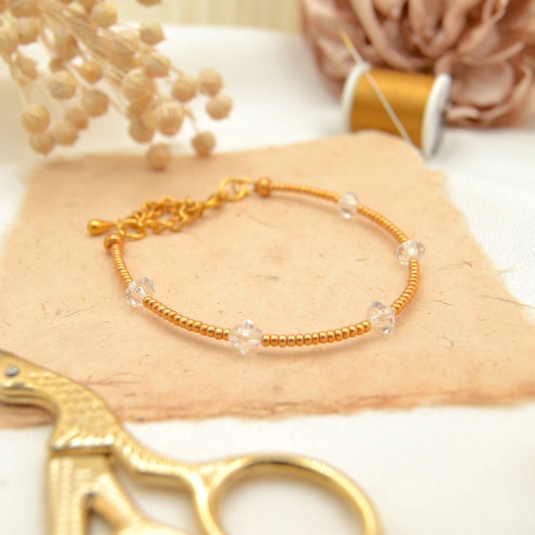 Filigranes Perlenarmband "Twinkle Twinkle"