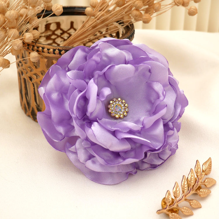 Haarclip "Lovely Lavender" mit großer Blüte aus lila Satinstoff