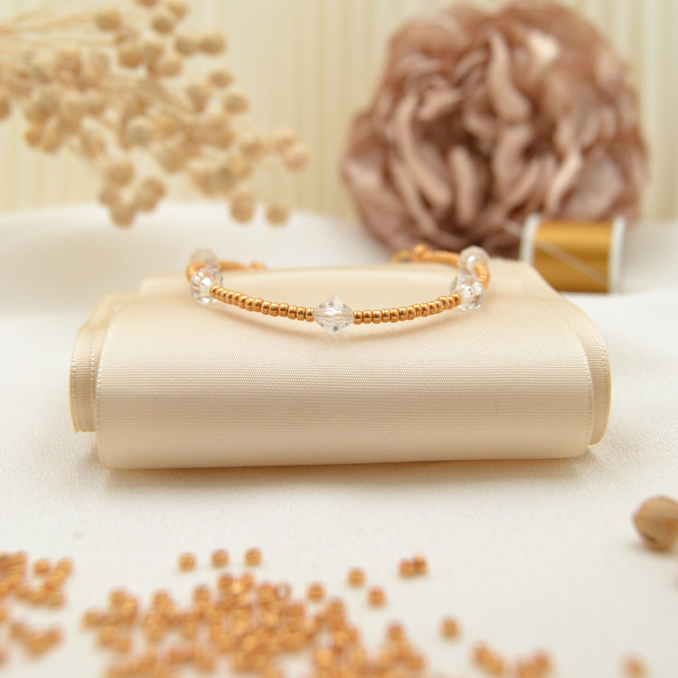 Filigranes Perlenarmband "Twinkle Twinkle"
