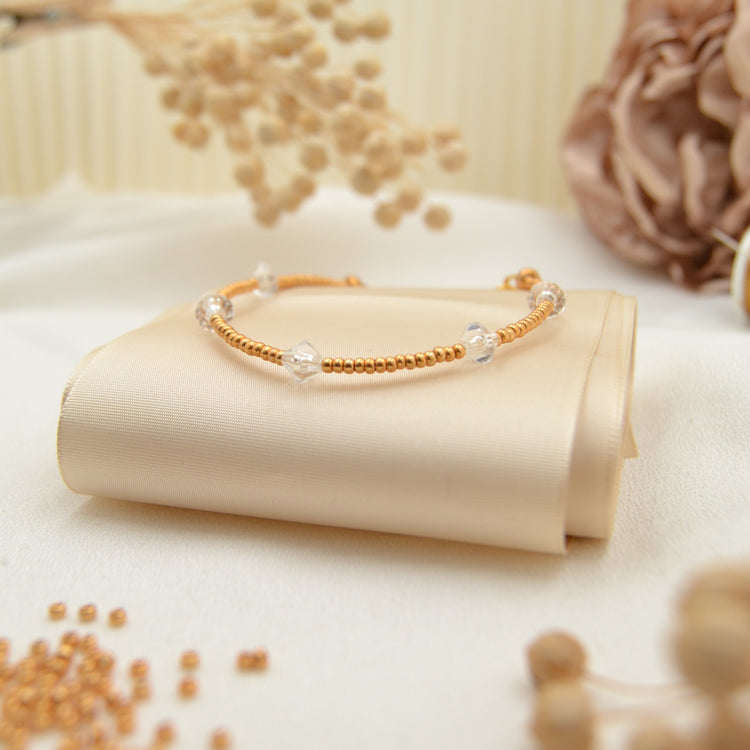 Filigranes Perlenarmband "Twinkle Twinkle"