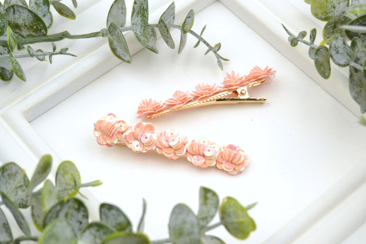 Große Haarclips "Sakura" mit Blüten aus Pailletten 2er Set