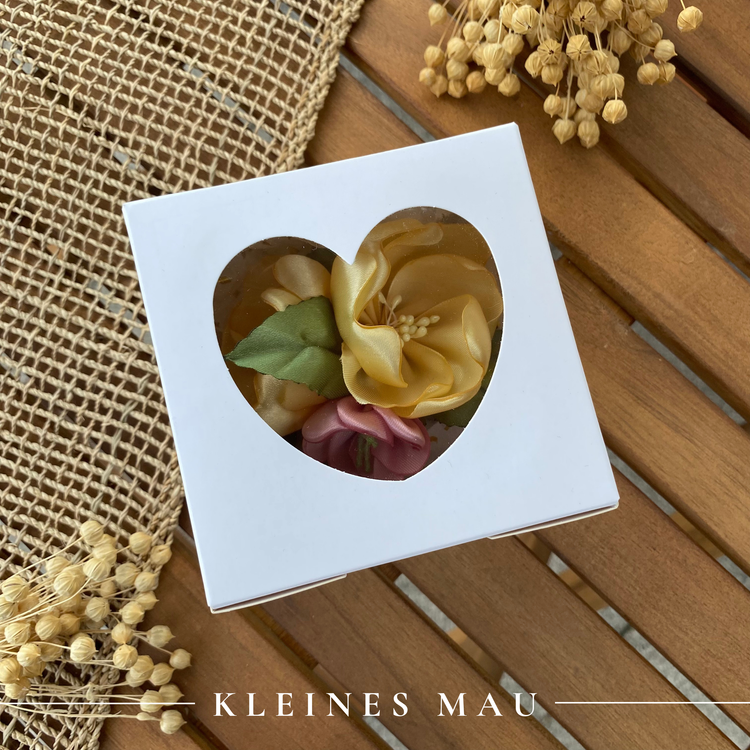 Handgefertigter Blumenhaarclip „Summer Bouquet“