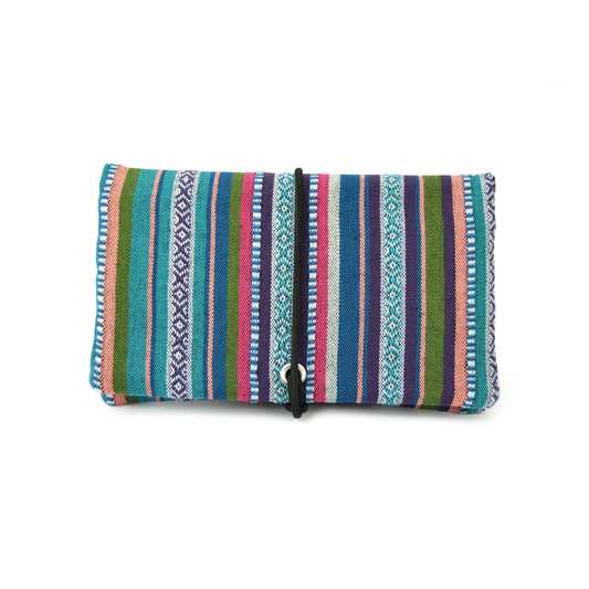 Tabaktasche aus bunt gestreiftem Stoff
