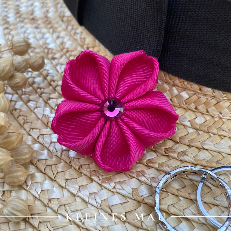 Blumen Ansteckpin "Deep Pink"
