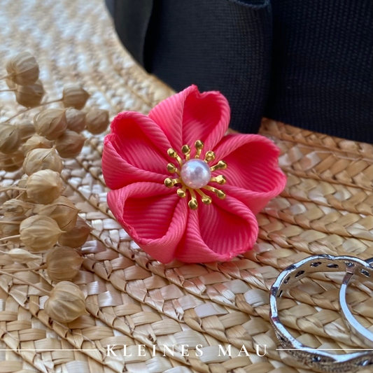 Blumenbrosche "Coral Pink"