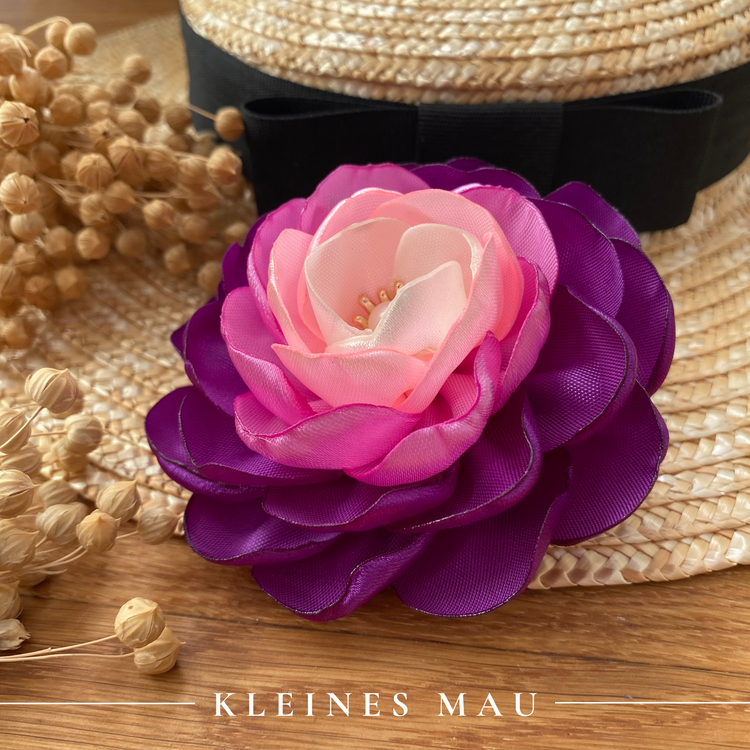 Blütenbrosche aus Satin "Rosé Amethyst"