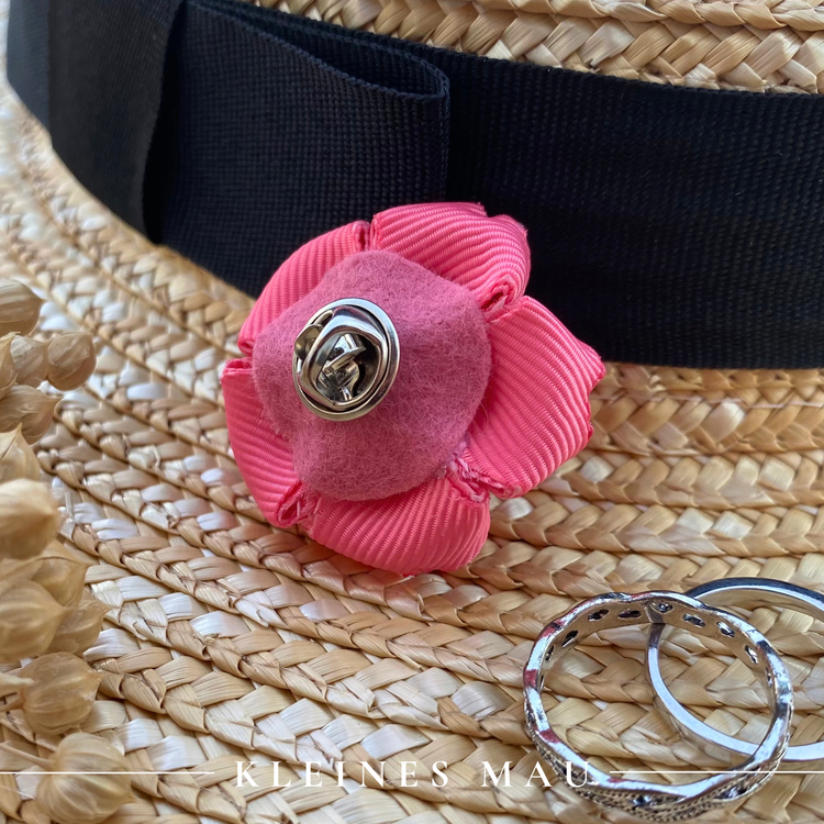 Blumenbrosche "Coral Pink"