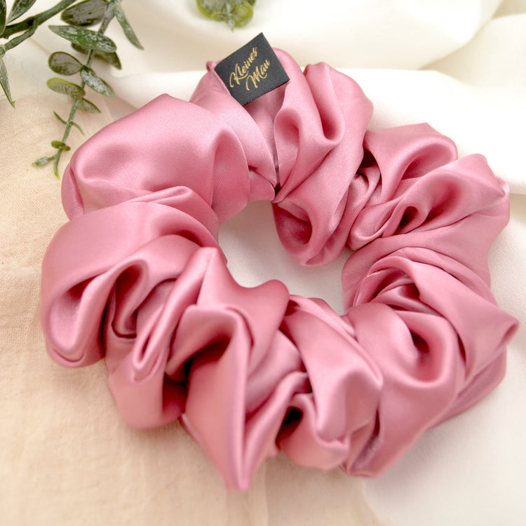 Großer voluminöser Rosa XL Scrunchie "Bubblegum Pink"