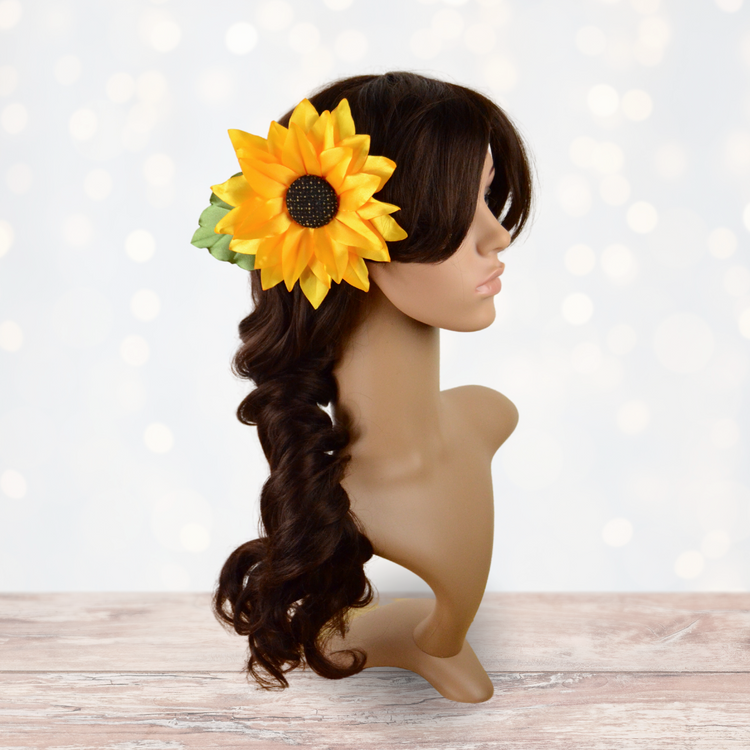 Sommerlicher Haarschmuck mit Sonnenblume in Premium Handmade Qualität