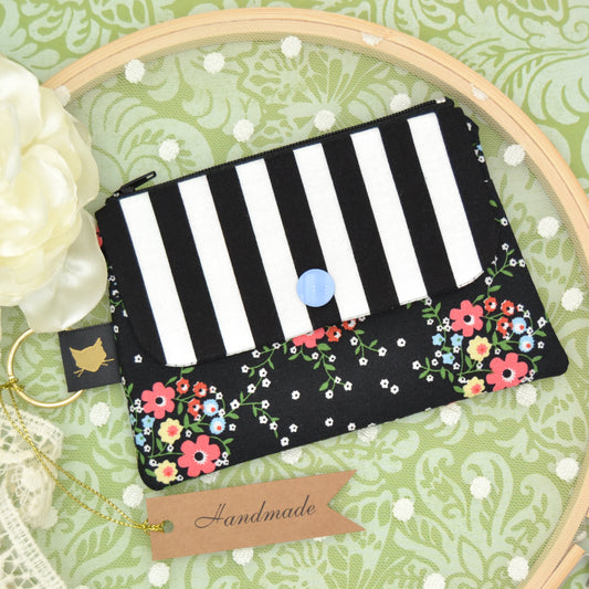 Kleiner Geldbeutel "Blossoms & Stripes"
