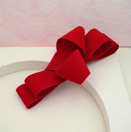 Headpiece aus rotem Samt
